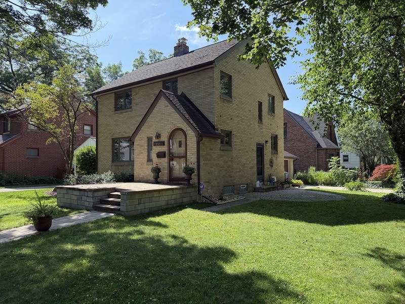 1200 Gardner Avenue – photo 1