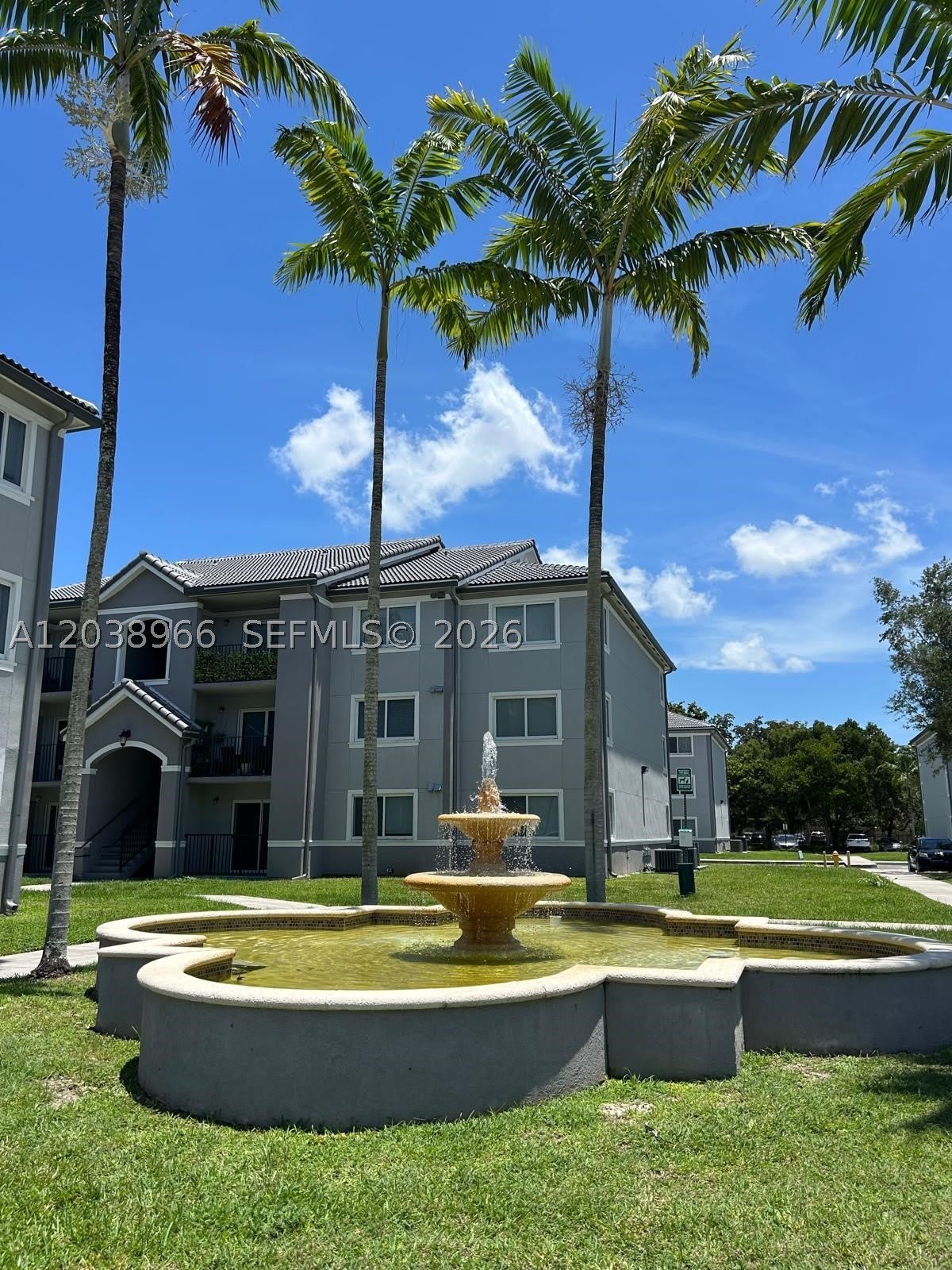15460 SW 284th St – photo 1 of 21