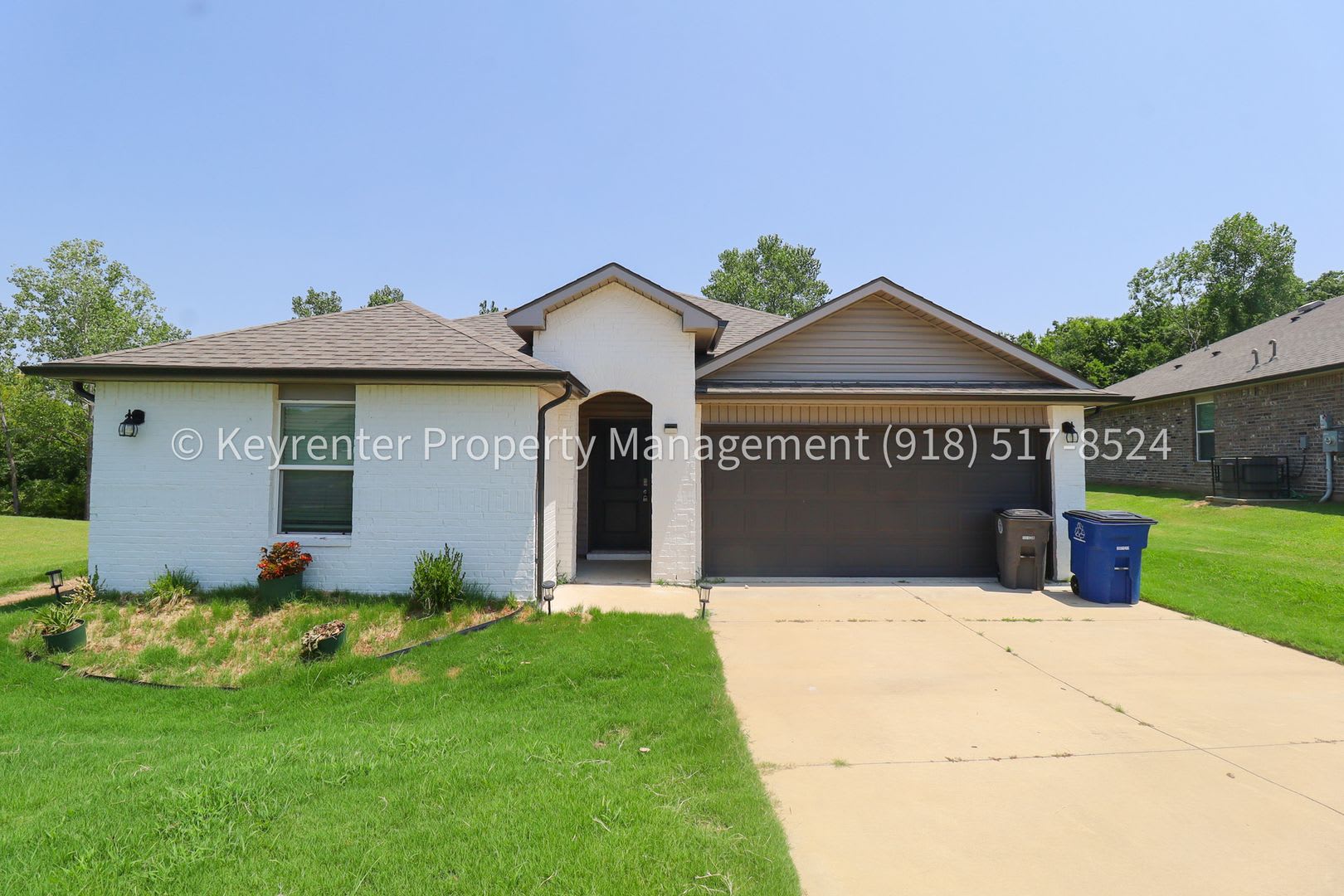 Beautifully Updated 4Bed/2Bath Home, Backs Up to Greenbelt! – photo 1