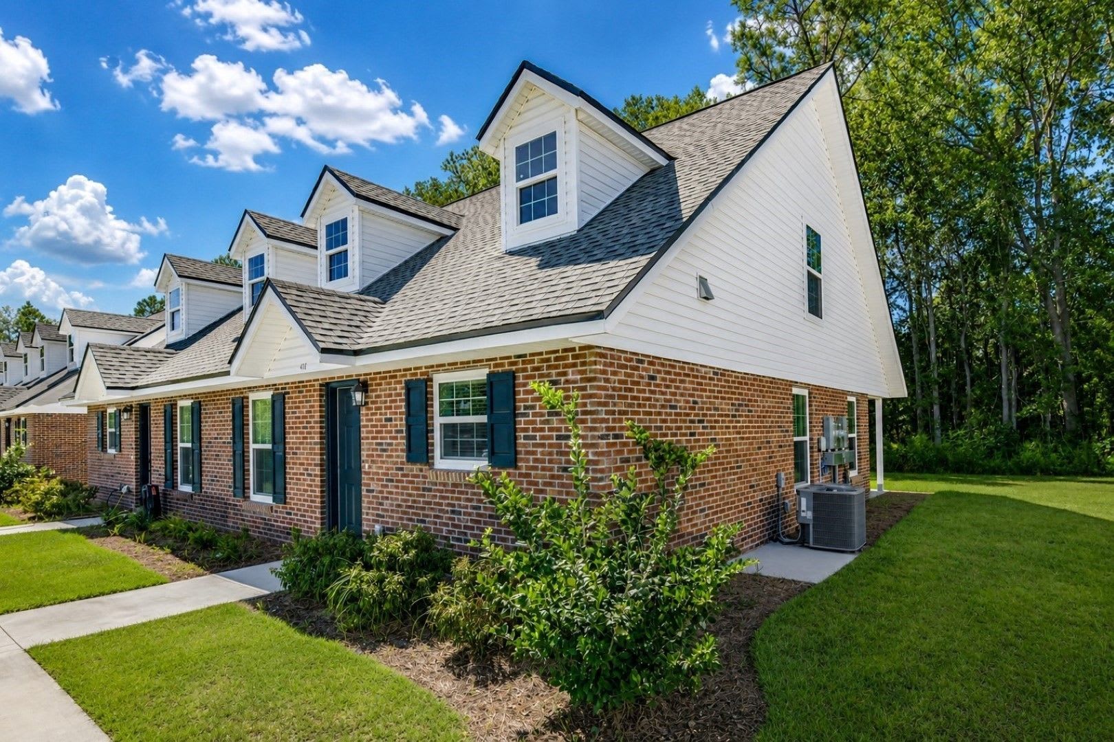 419 Madison Ave – photo 1 of 50