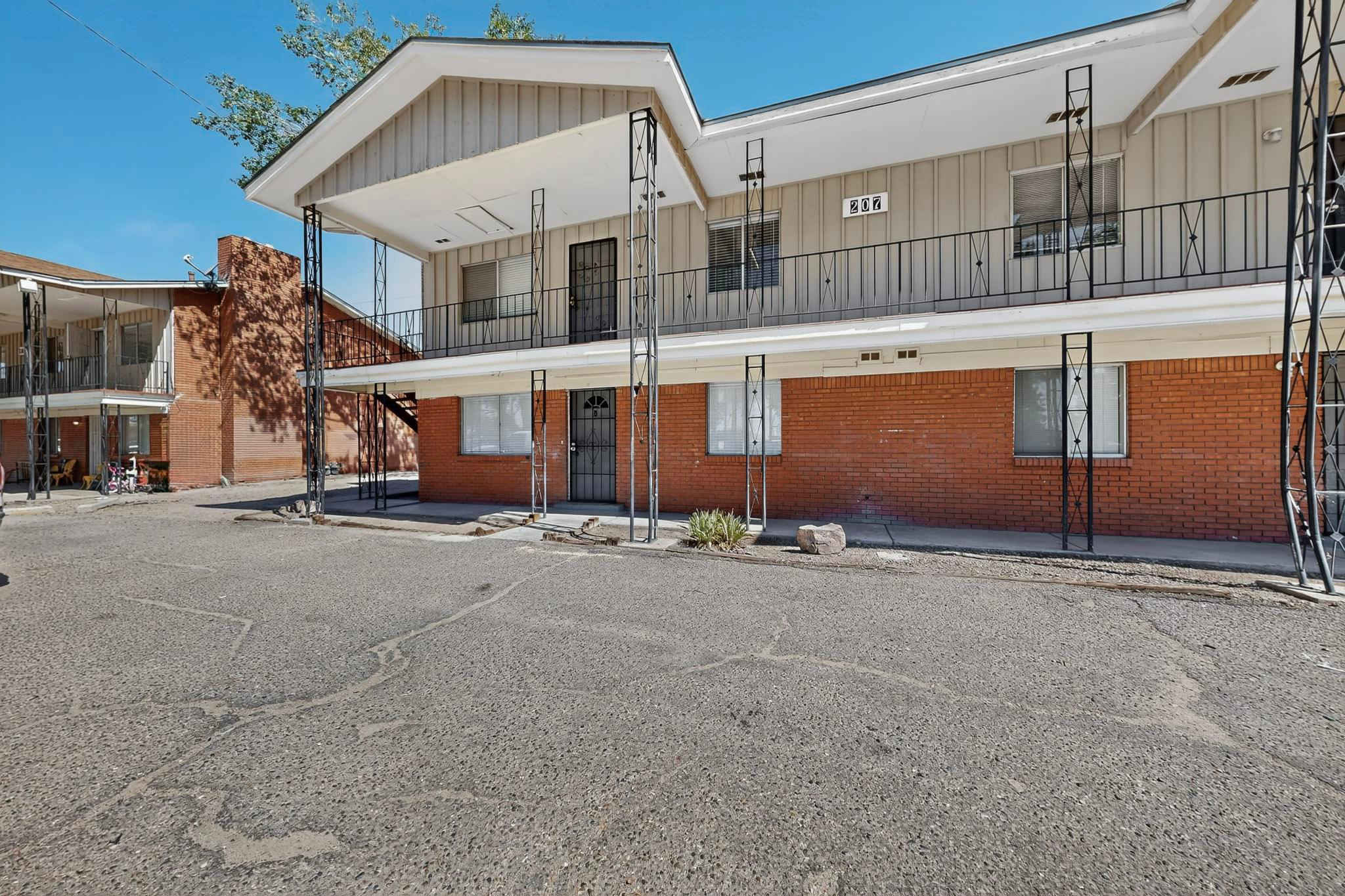 207 Delamar Loop NW #C – photo 1