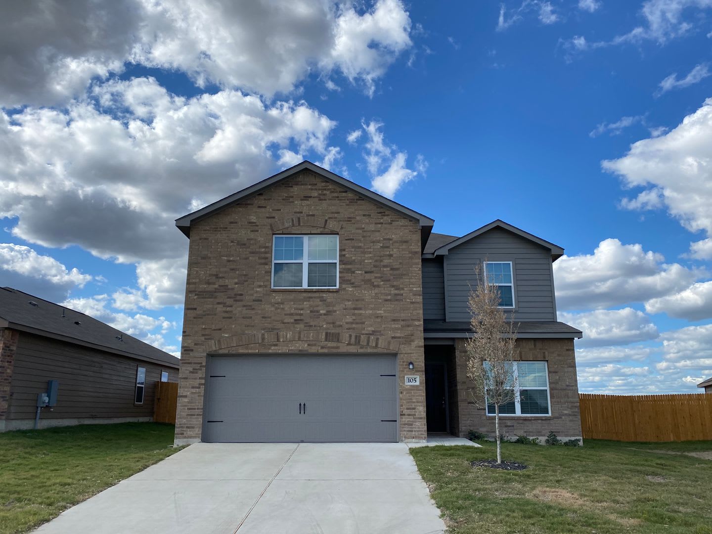2021 built 5 bedrooms and 2.5 bath home for rent in central Jarrell TX, easy access to I-35 – photo 1