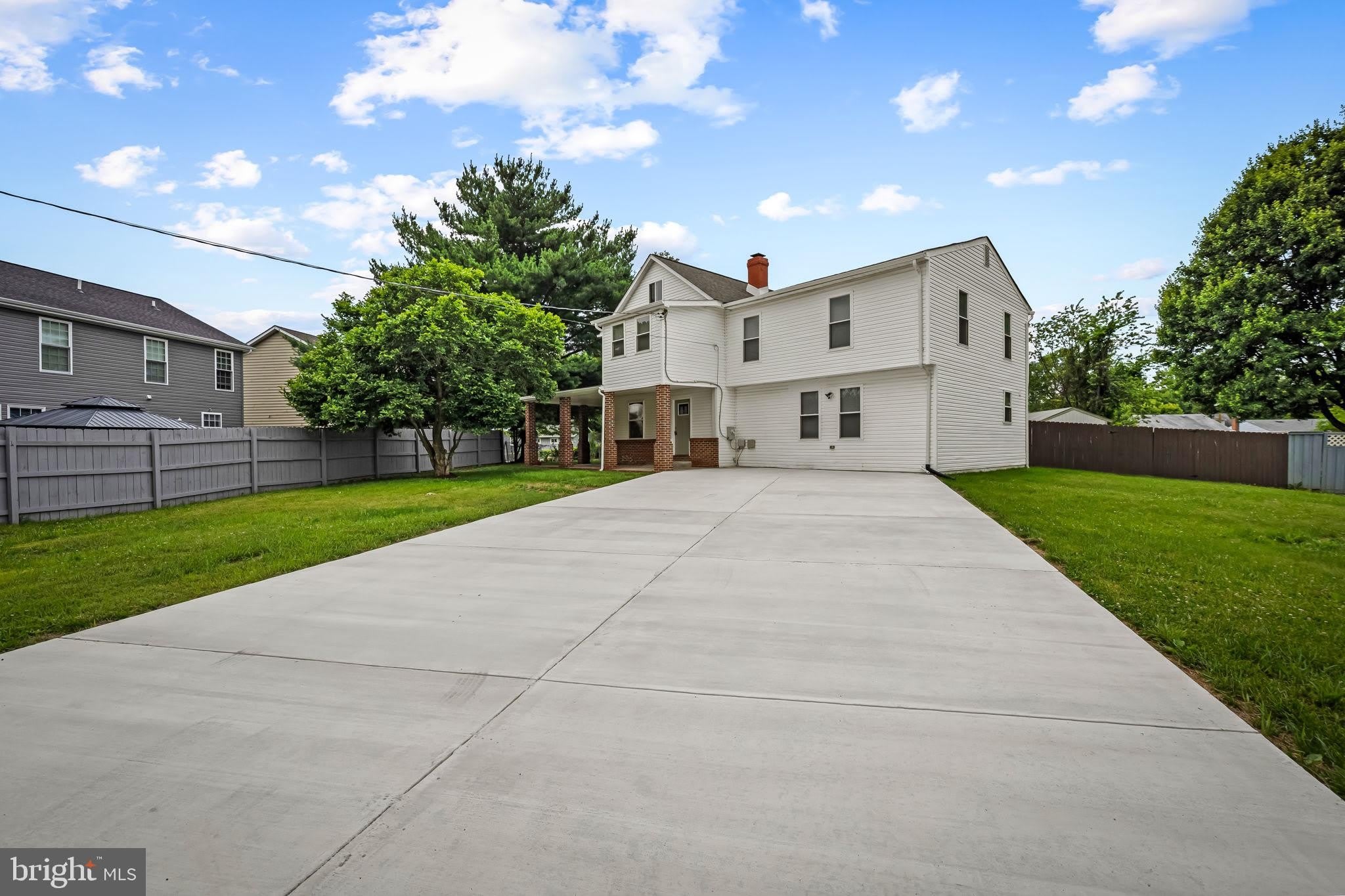 1520 DORCHESTER Avenue – photo 1 of 47