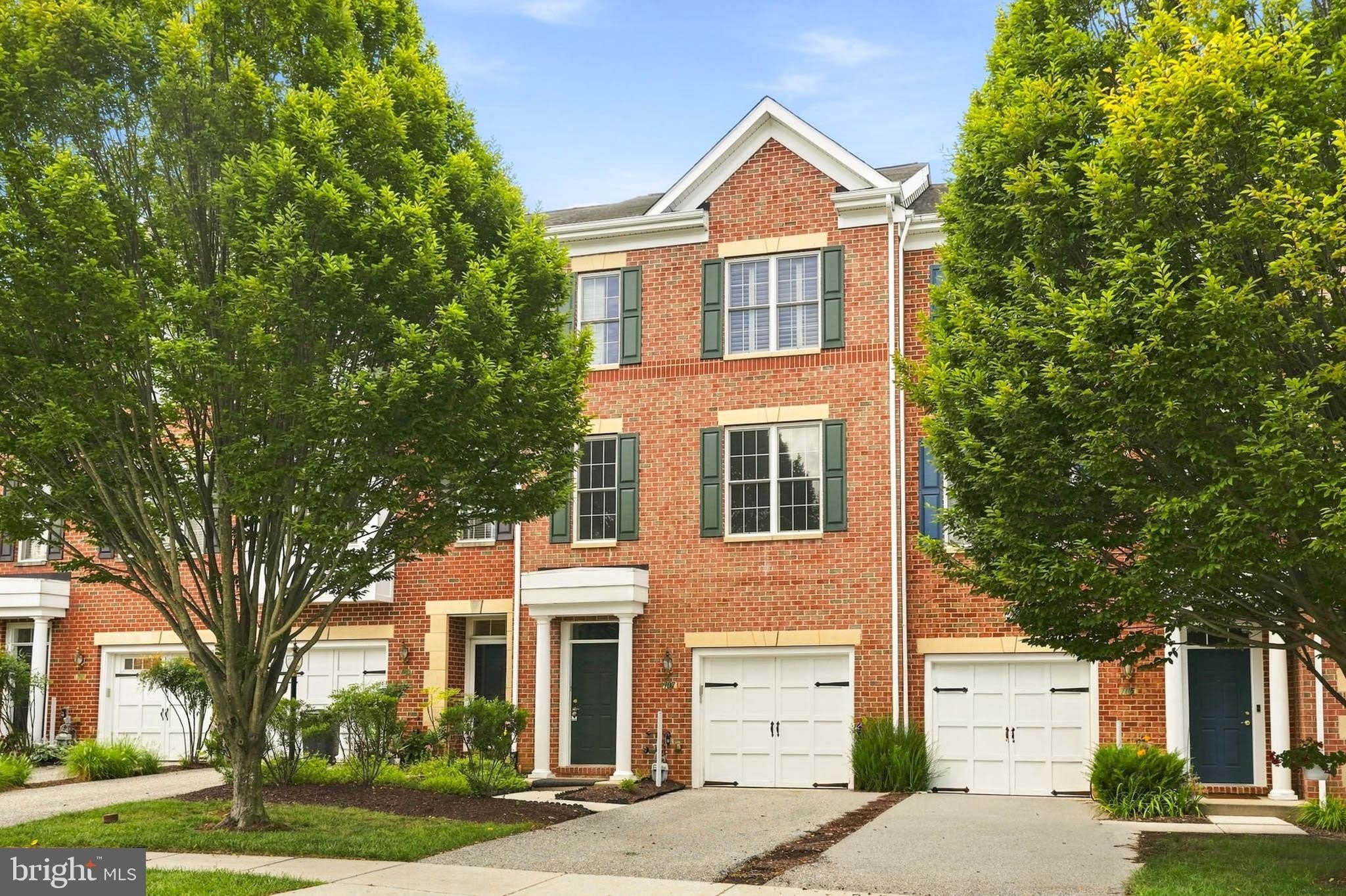 107 HEARTH Court – photo 1 of 24