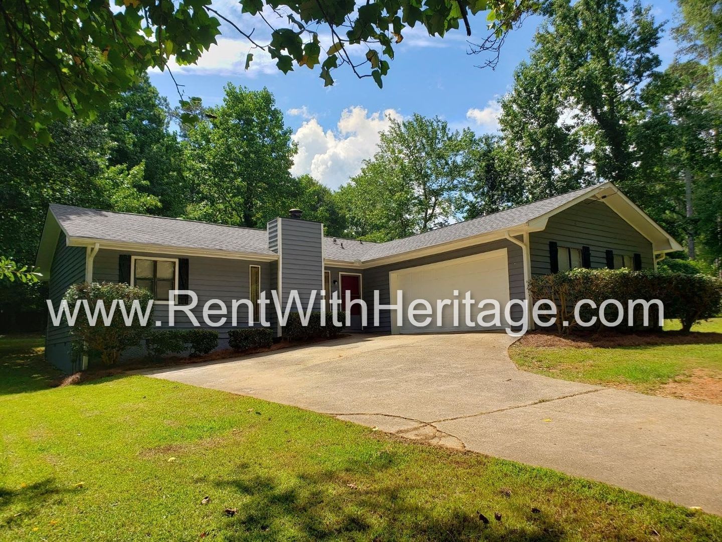 Wow Gorgeous Stepless Ranch With All The Upgrades Great Location Yard Maintenenace Included – photo 1 of 30