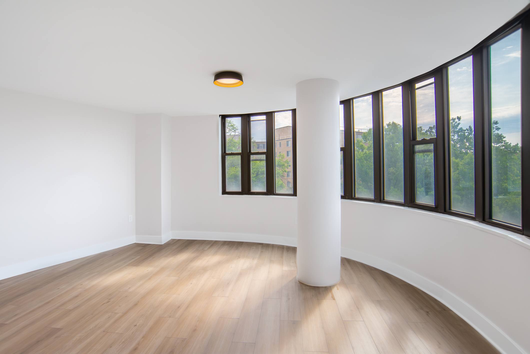 Charming Sunny 1 Bedroom Luxury Apartment In Adams Morgan – photo 1