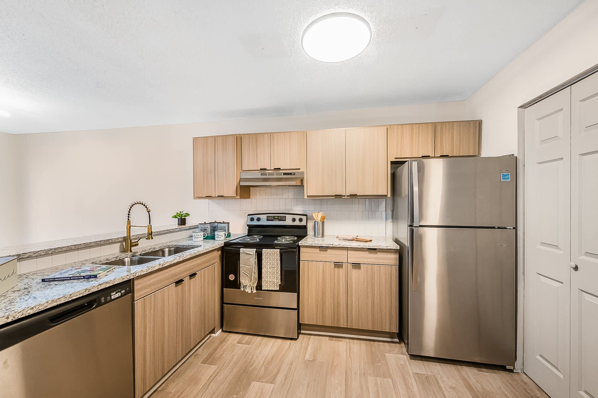 Enclave at North Point Apartment Homes – photo 1