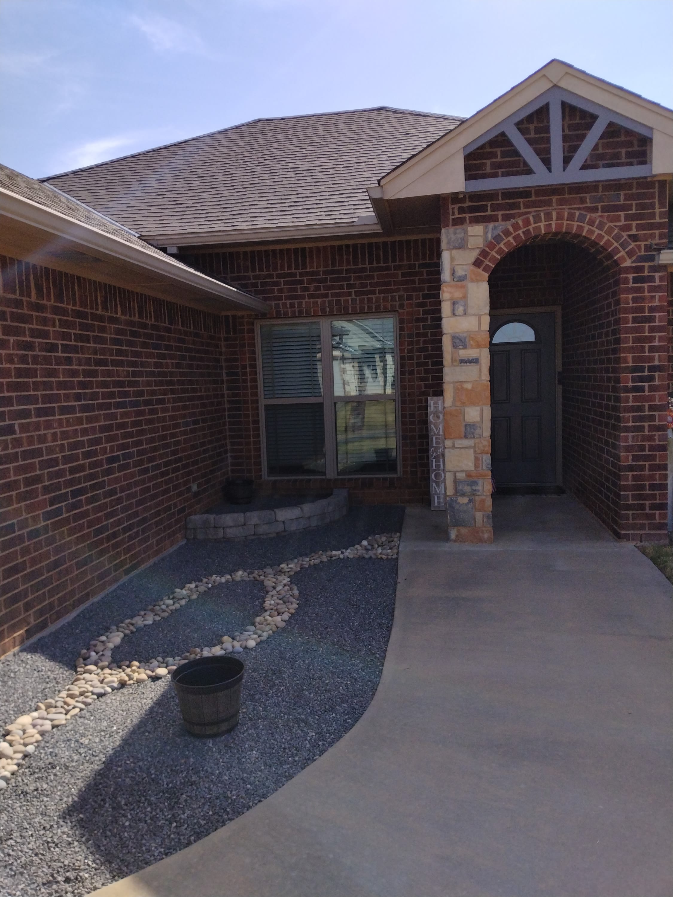 401 North Mountain Meadow Drive – photo 1 of 13
