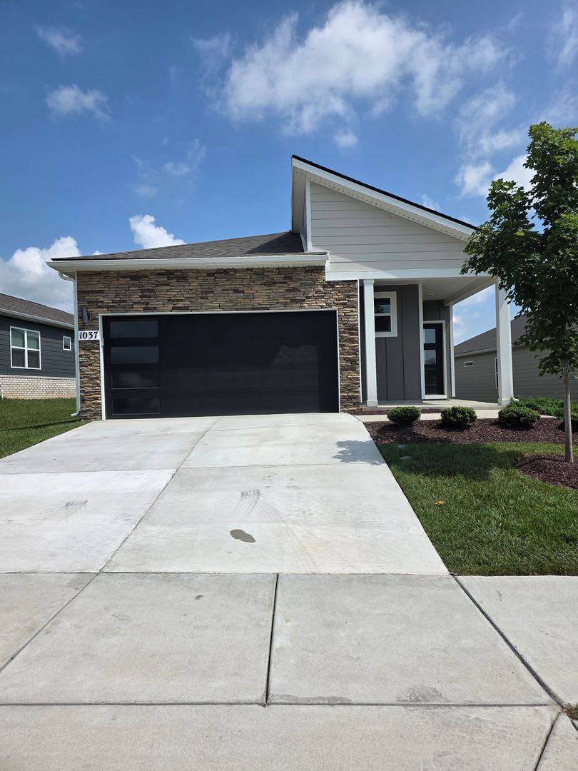 For Lease Experience Comfortable Low Maintenance Living In One Of Gallatin S Premier Active Adult 55 Communities – photo 1 of 26
