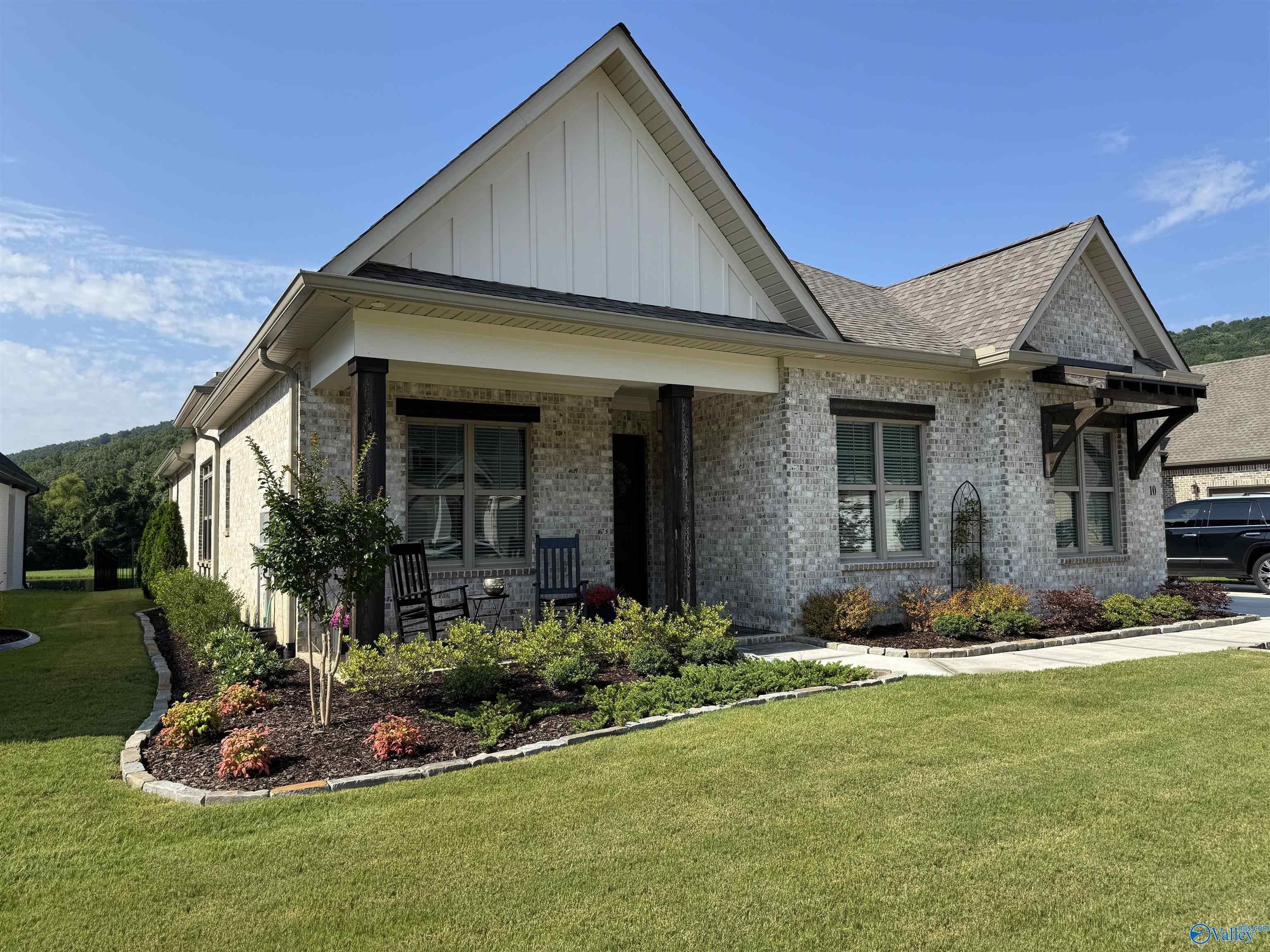 10 Havenstone Way – photo 1