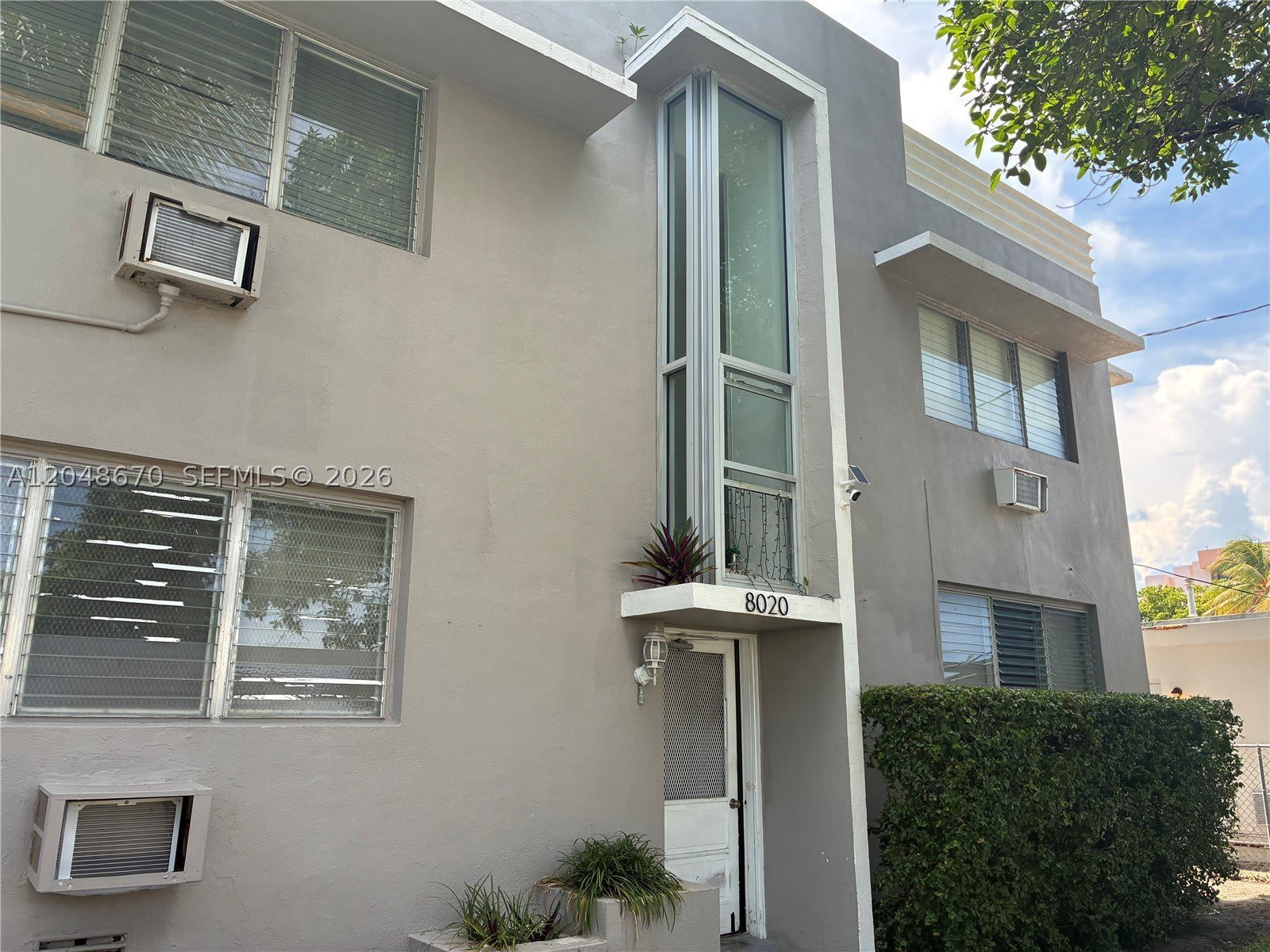 8020 Abbott Ave – photo 1
