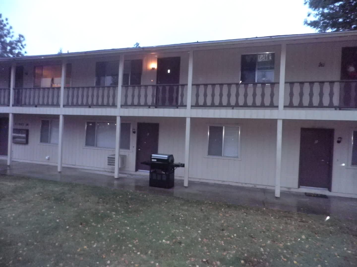 Nice apartment in convenient location – photo 1 of 6