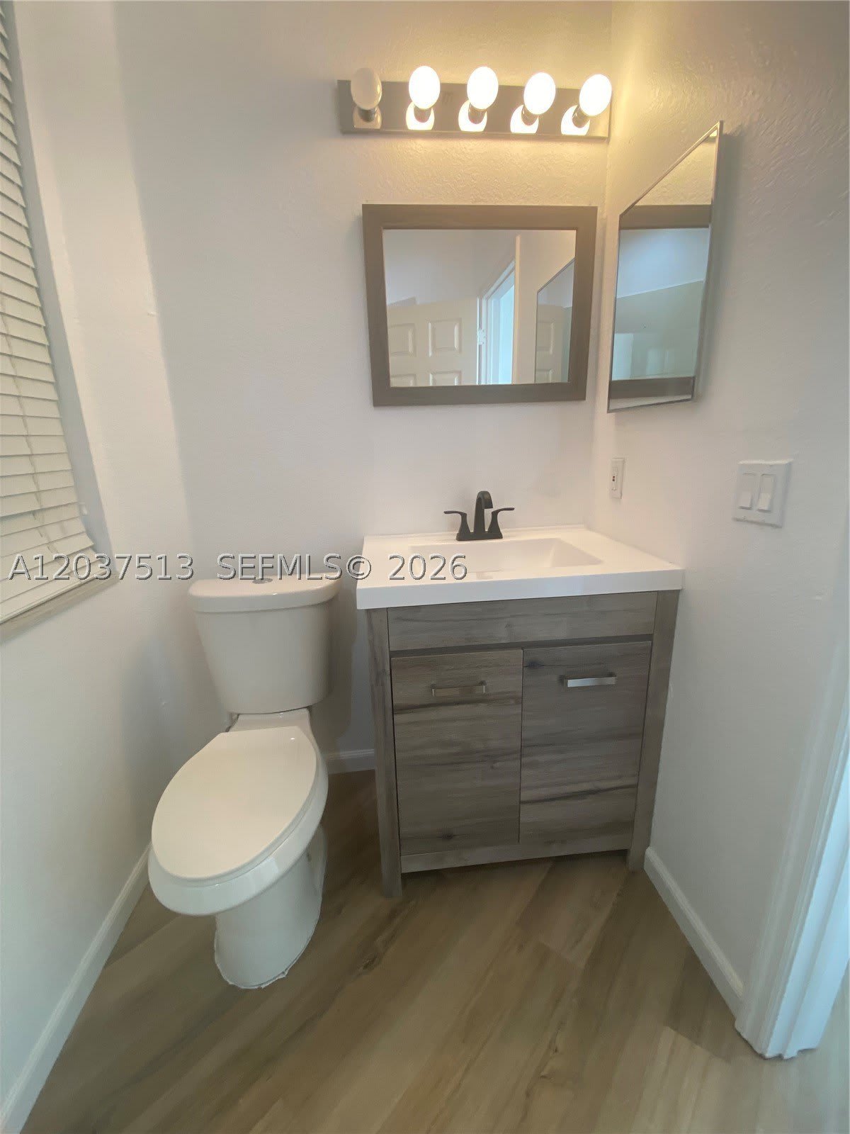 11103 NW 83rd St – photo 1