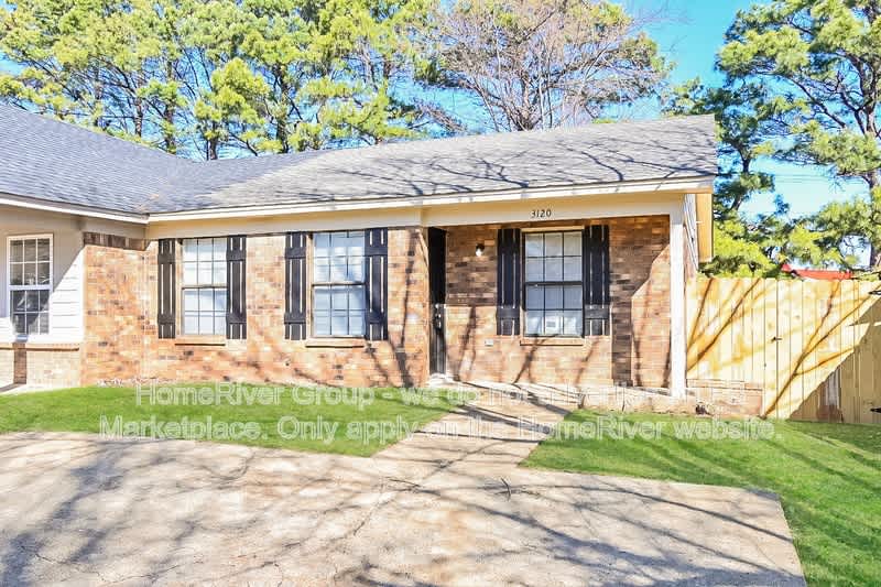 3120 Edenshire Ln – photo 1 of 17