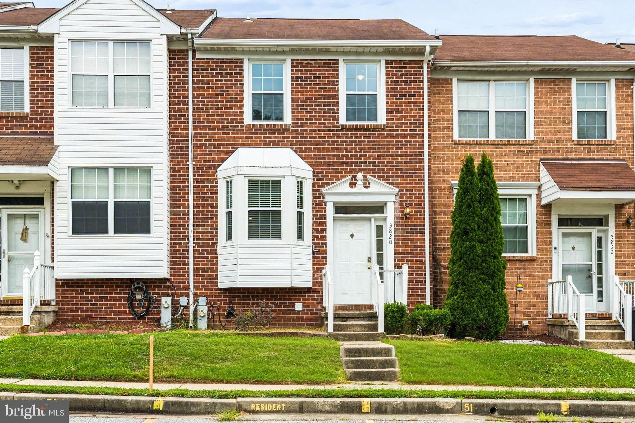 3820 ROLLING Way – photo 1 of 43