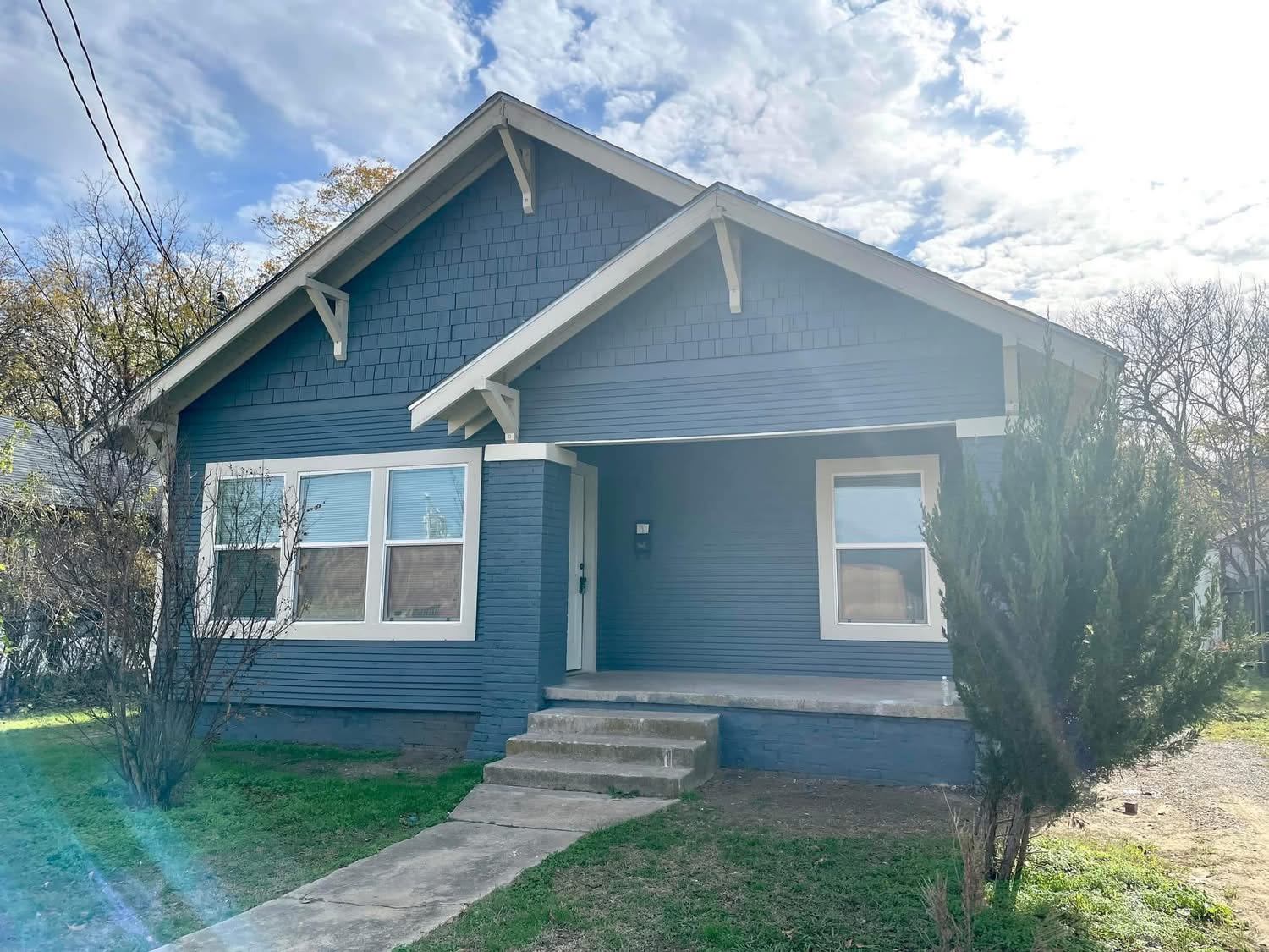 22 5th SW – photo 1 of 16