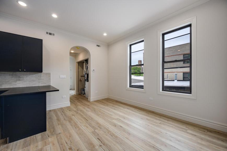 1710 West Belmont Ave. – photo 1