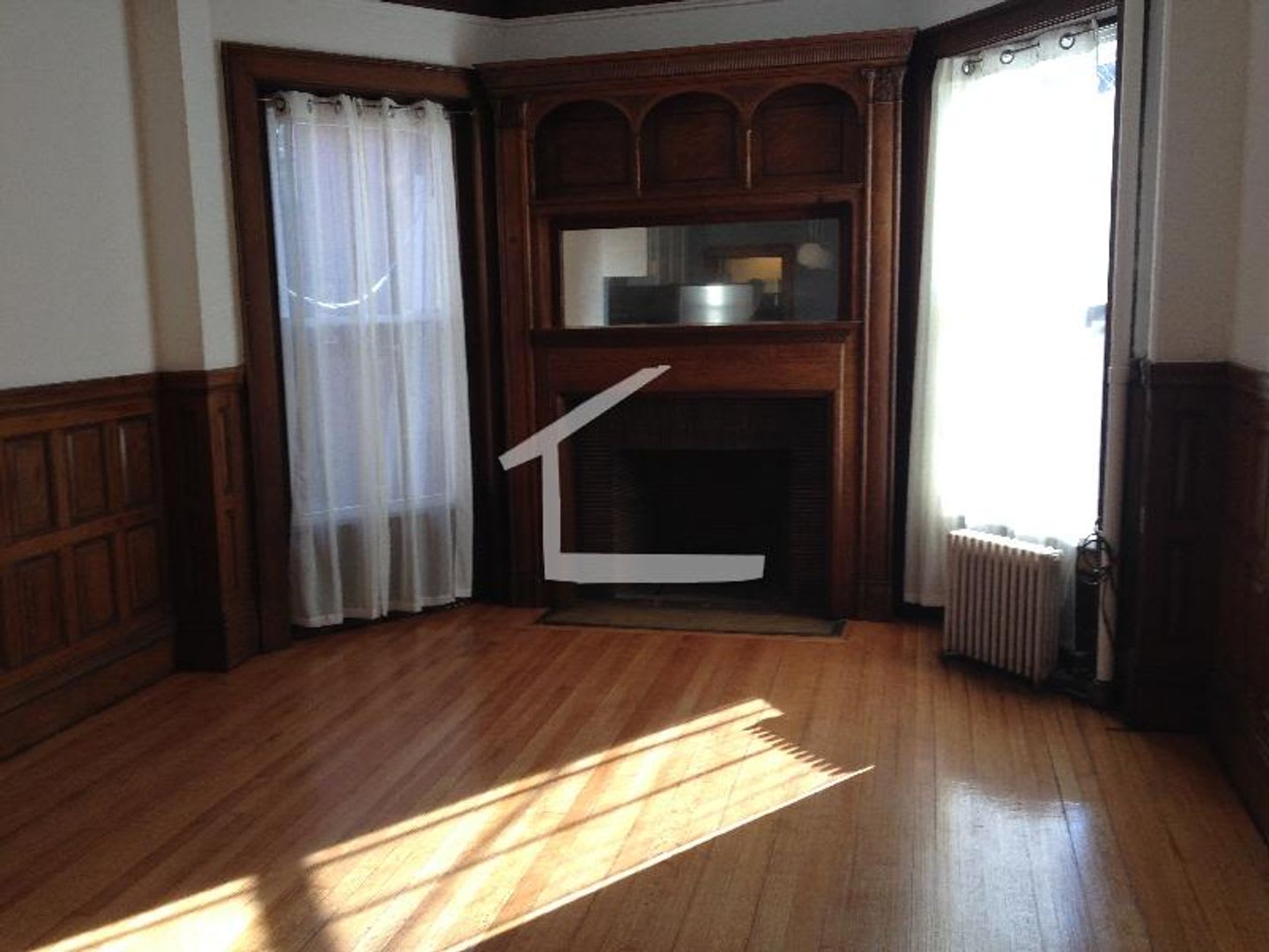 861 Beacon St #2B Boston MA 02215 – photo 1