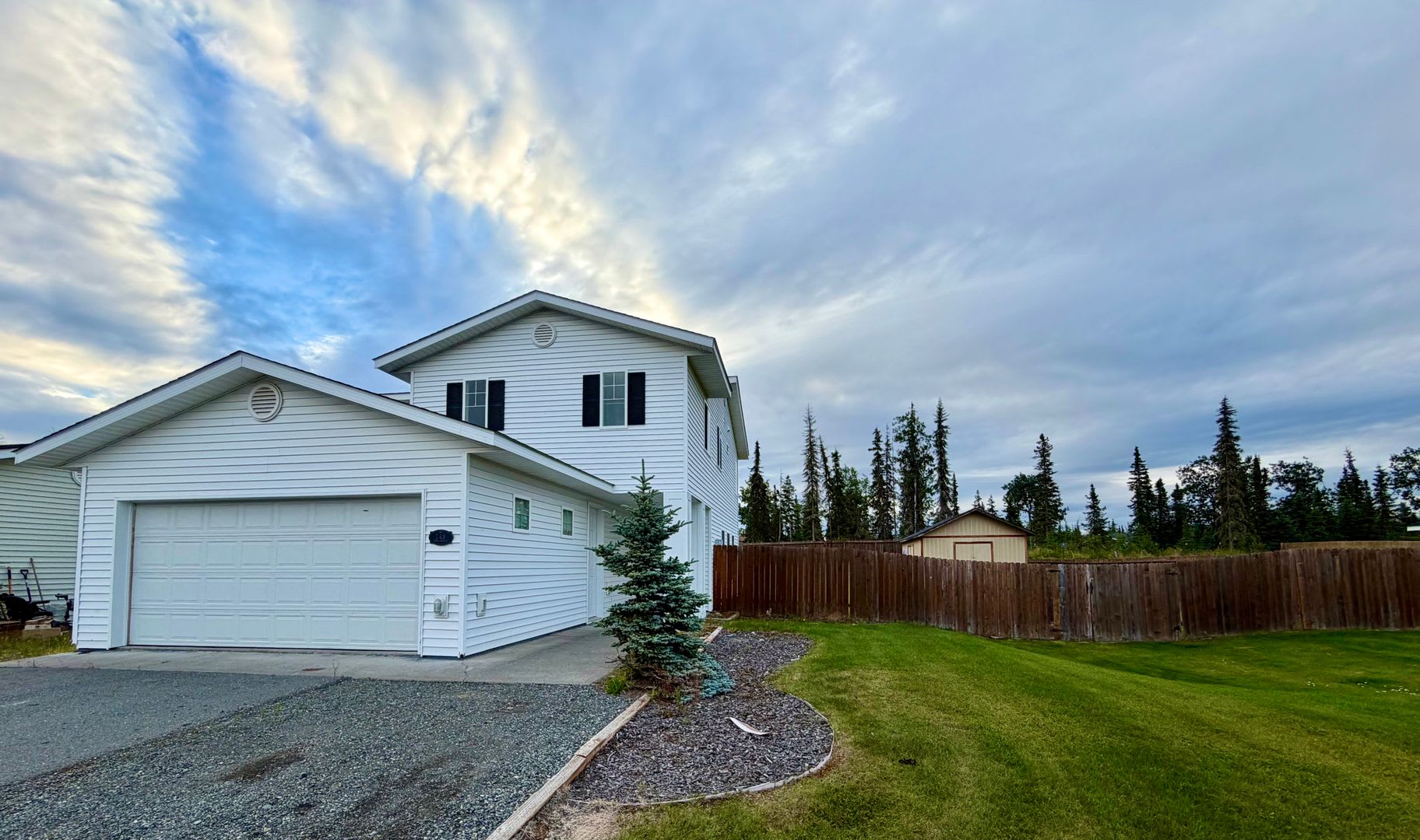 LONG TERM SOLDOTNA RENTAL – photo 1 of 17