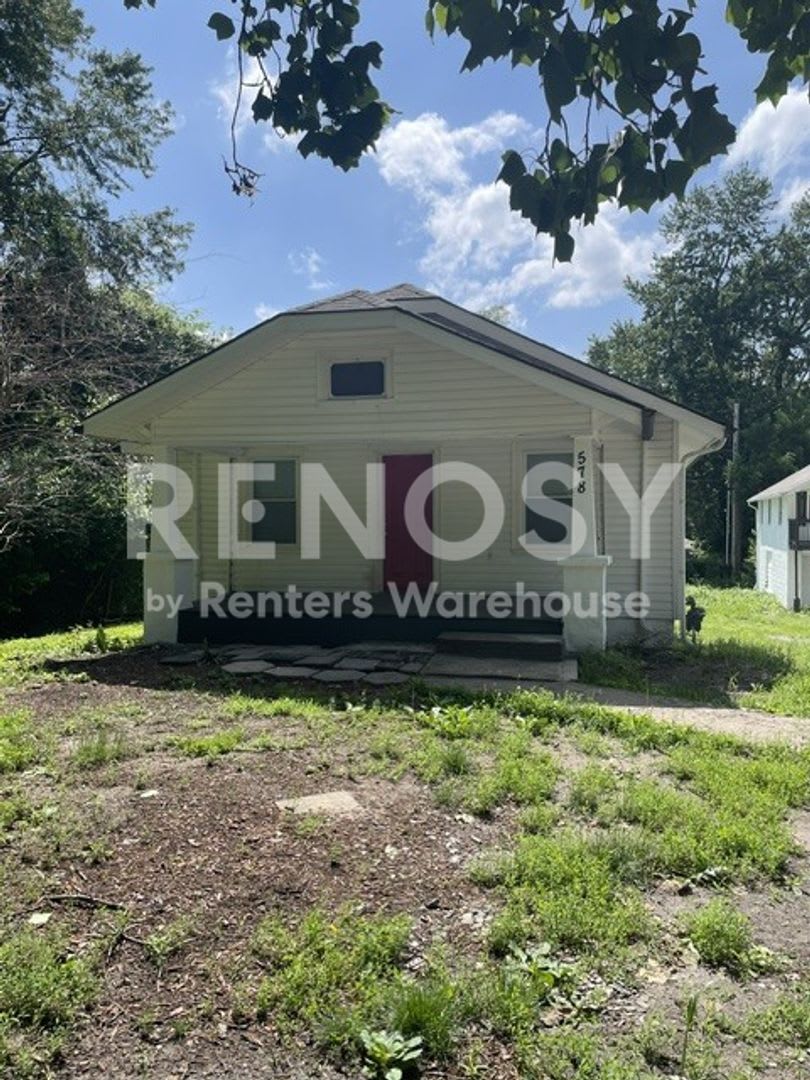 3 Bedroom 1 bath home updated – photo 1