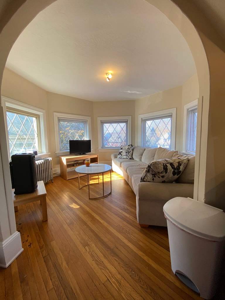 1051 West 4Th Street Unit 3 1 – photo 1 of 78