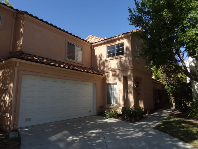 4371 Oak Glen St – photo 1 of 13