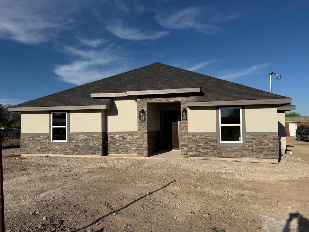 3204 CALLE TERESA – photo 1 of 16