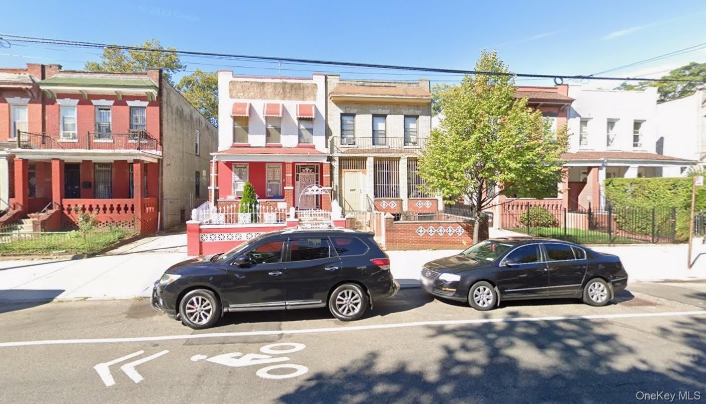 646 Saratoga Avenue – photo 1