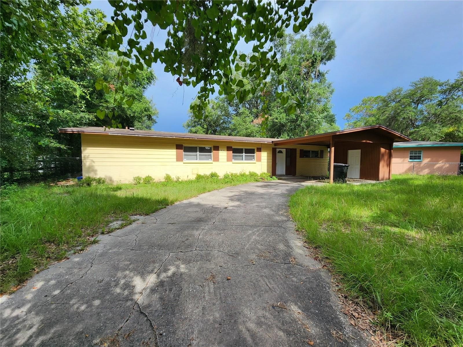 2831 NE 17 Drive – photo 1