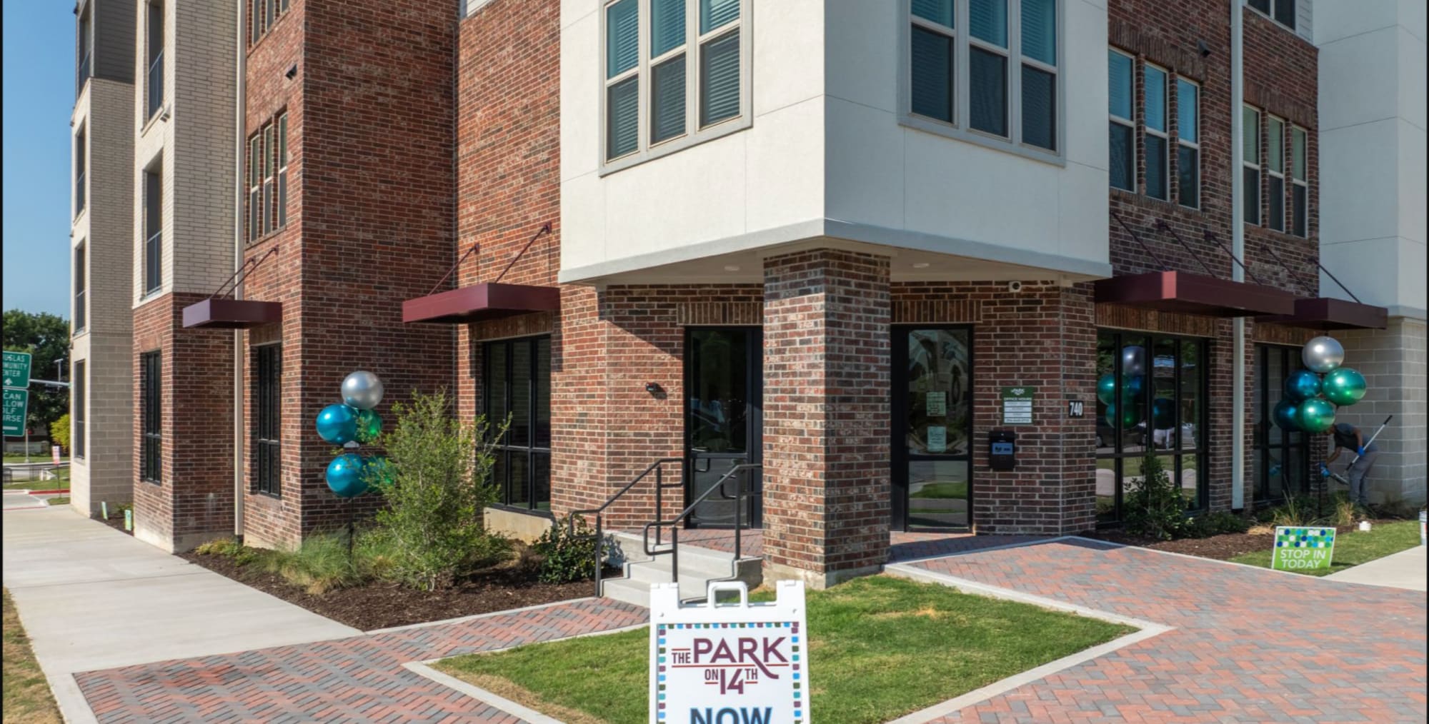 Park on 14th – photo 1