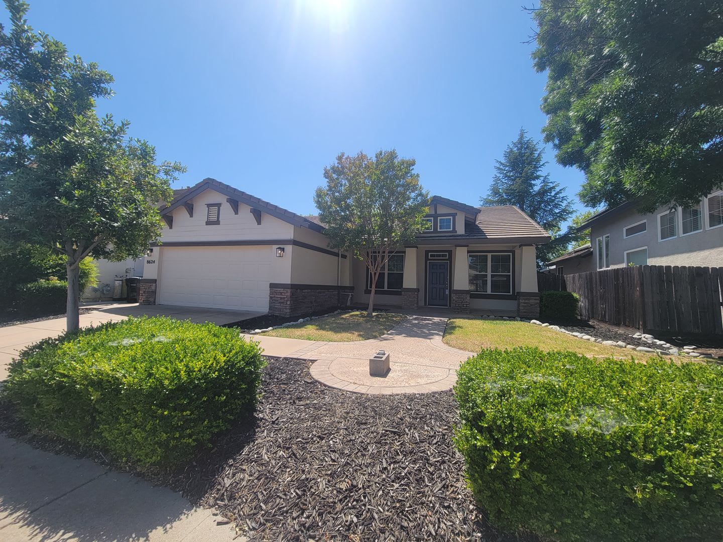 Pre Rent Today Beautiful 3 Bed 2 Bath Elk Grove – photo 1 of 74