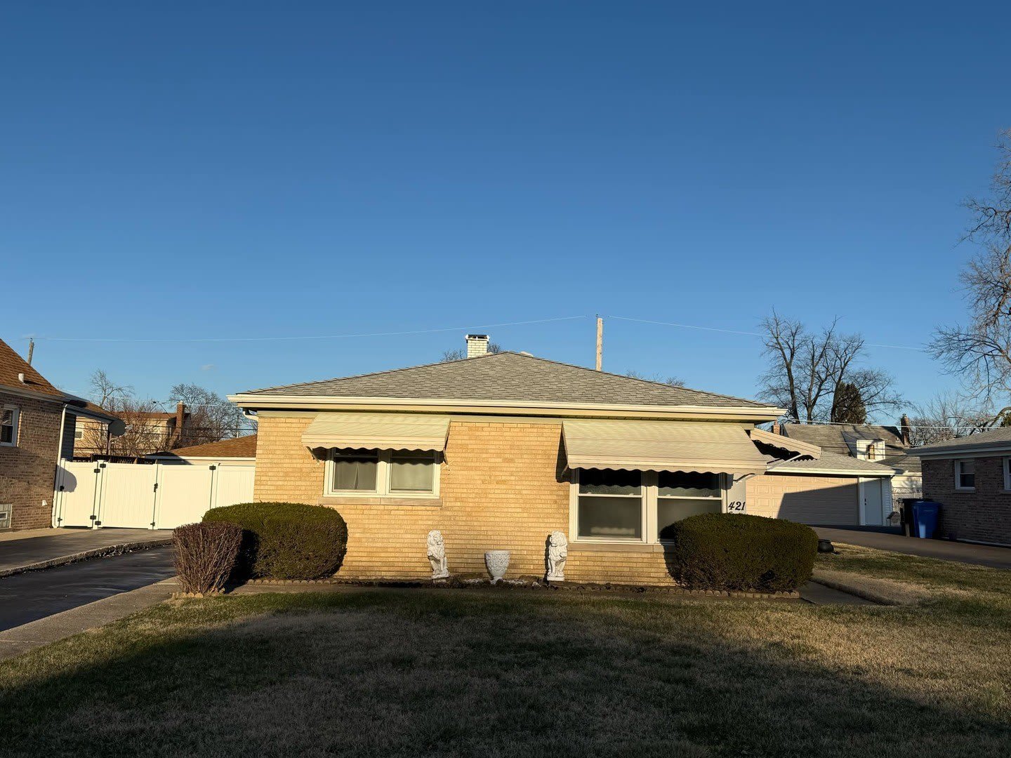 421 Hyde Park Avenue – photo 1 of 14