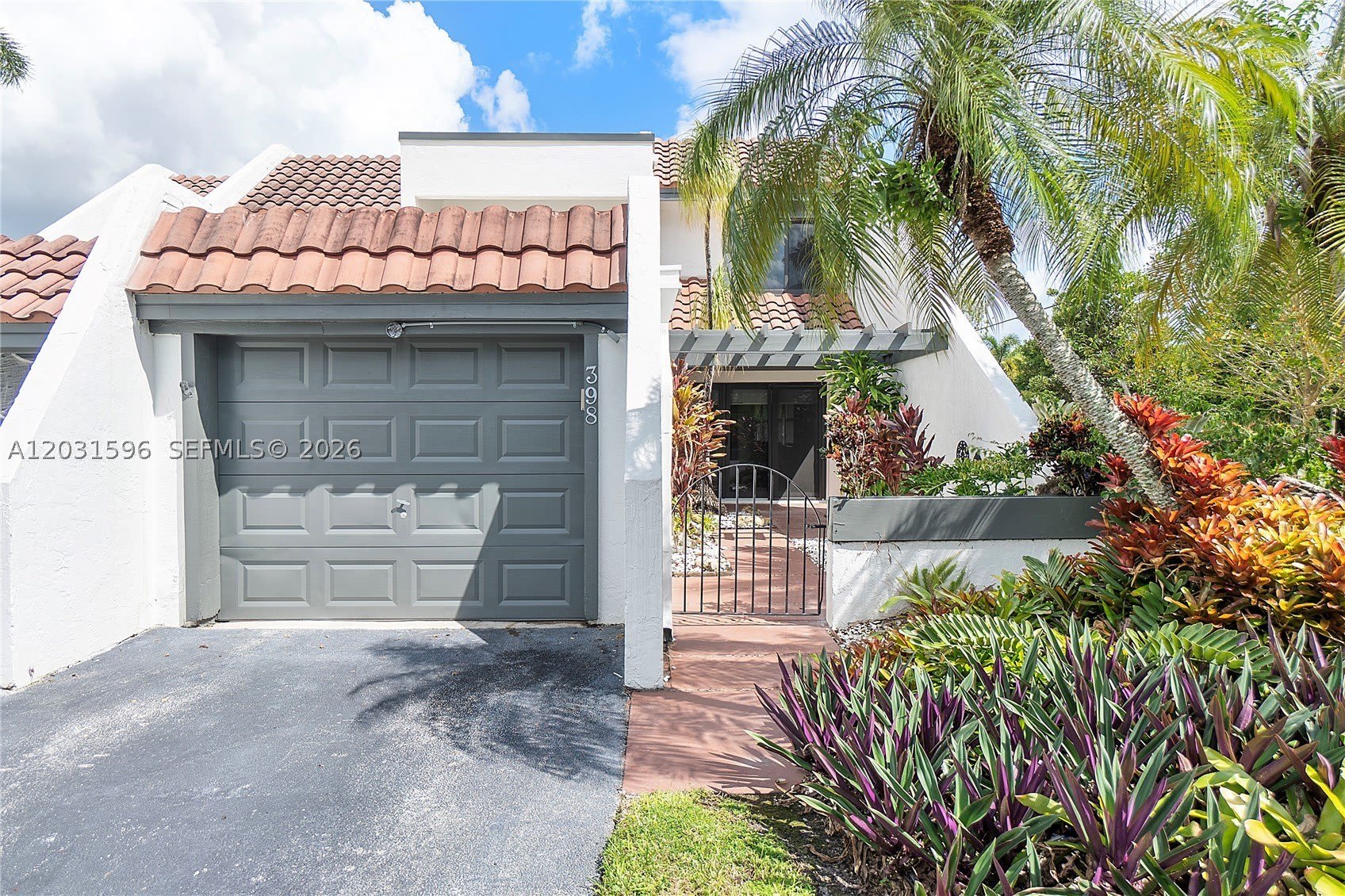 398 Fern Dr – photo 1 of 53
