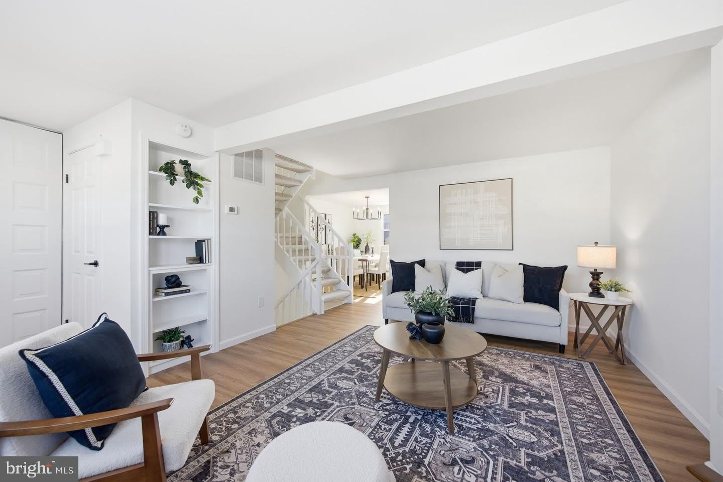 6909 DOUBLEBRAND Court – photo 1