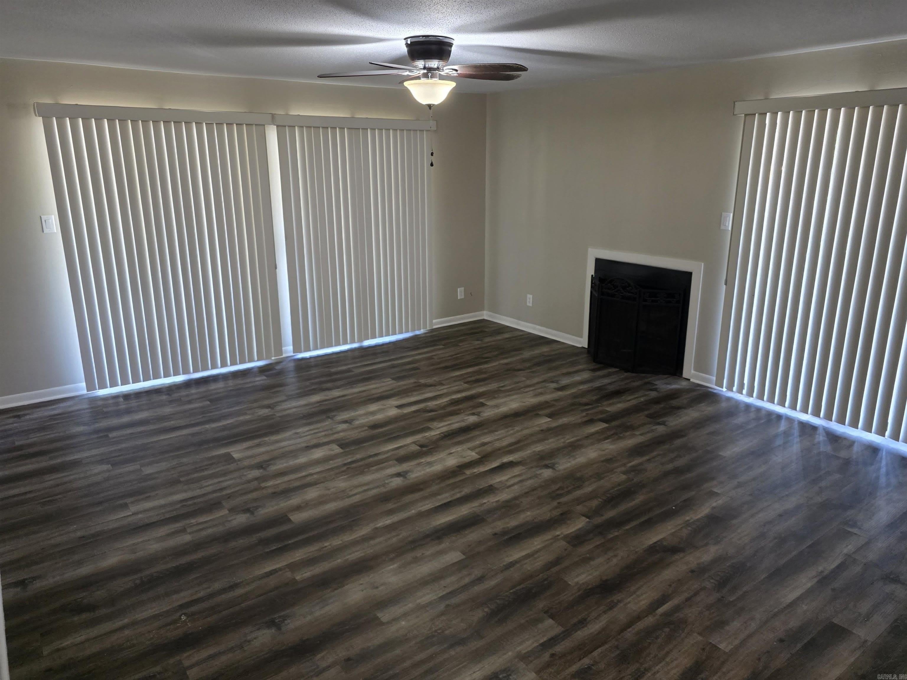 518 Green Mountain Drive – photo 1
