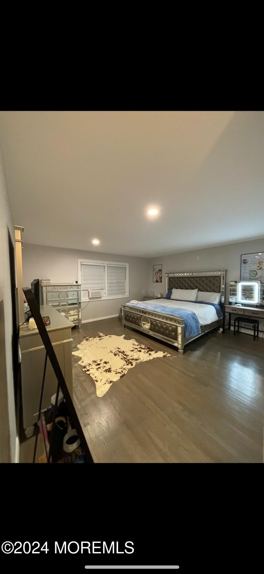 20 Dwight Drive – photo 1