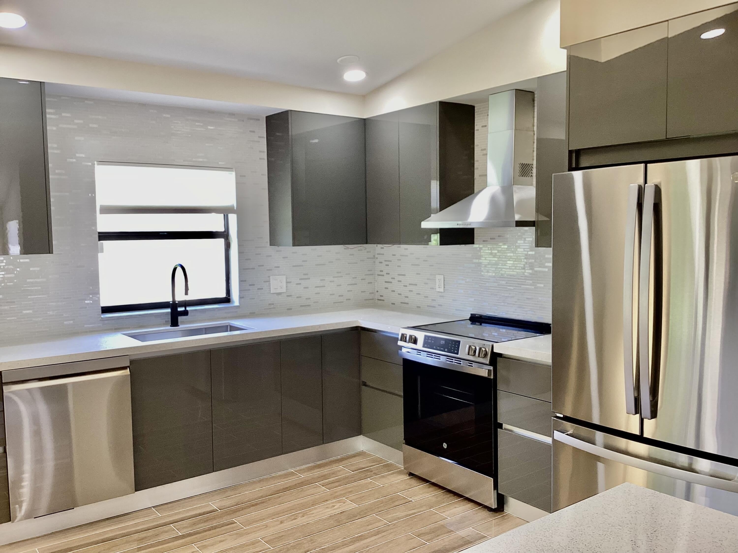 8895 Old Pine Road – photo 1