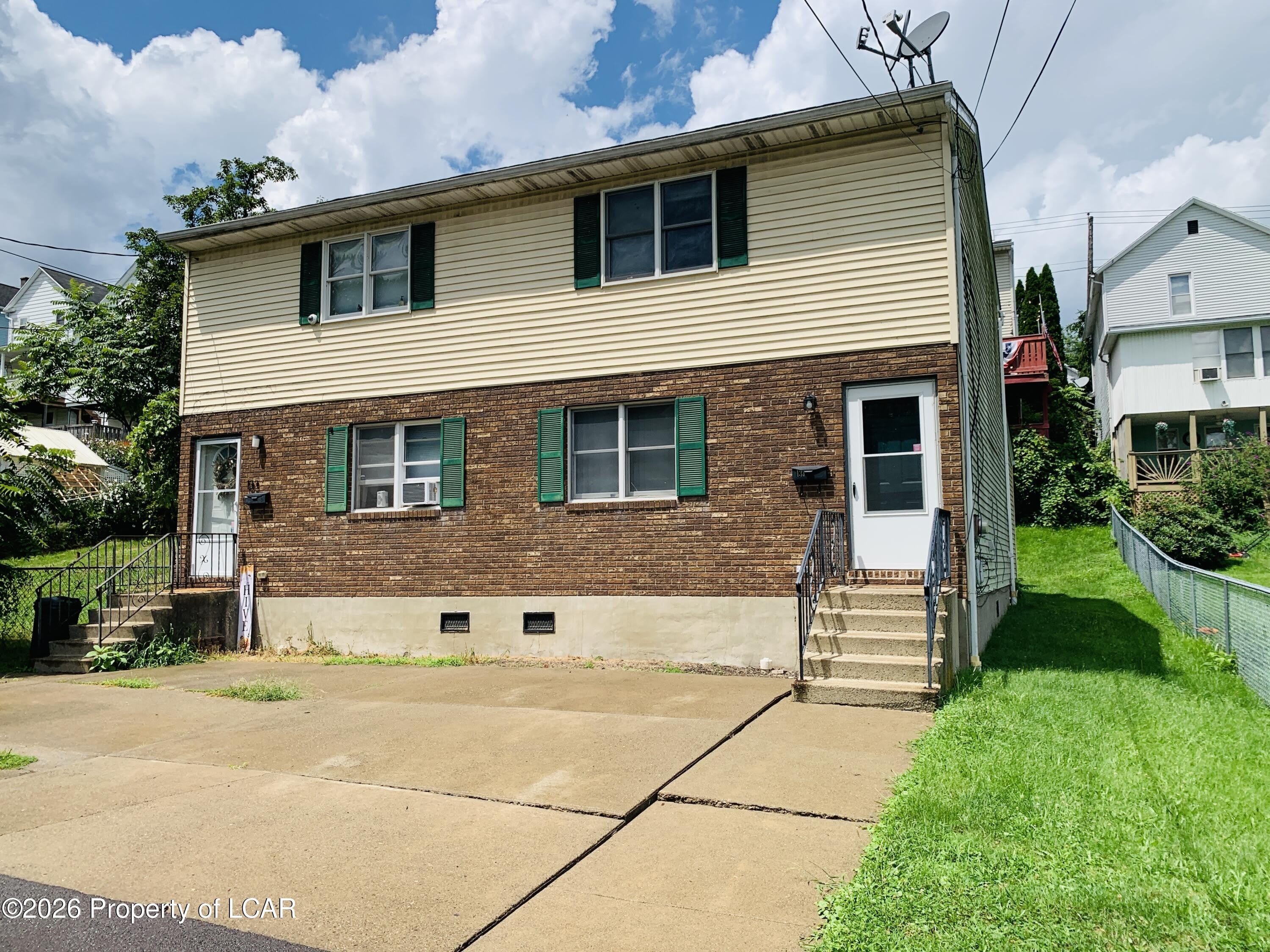 131 Tobin Lane – photo 1 of 8