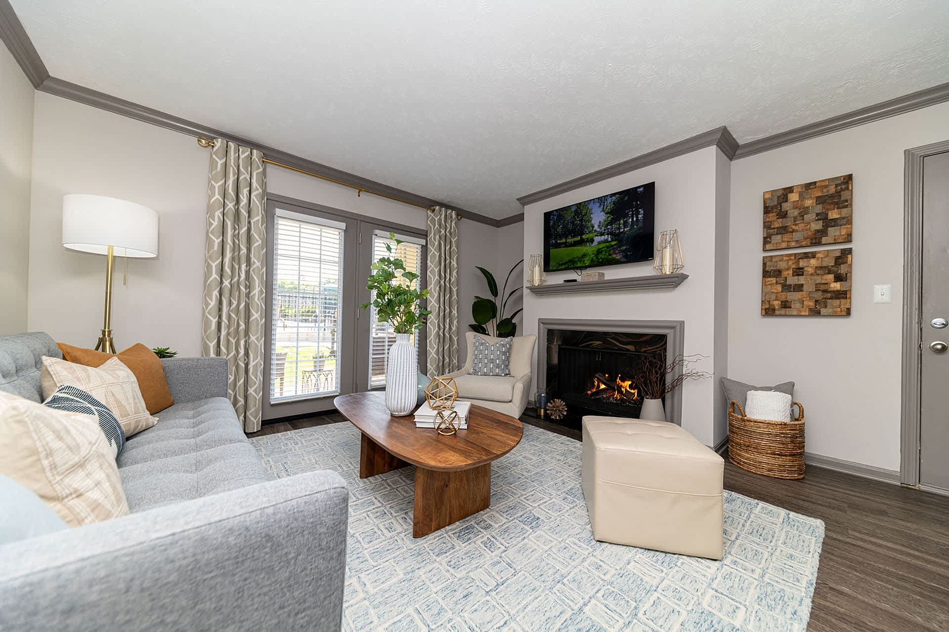 District at Hurstbourne – photo 1