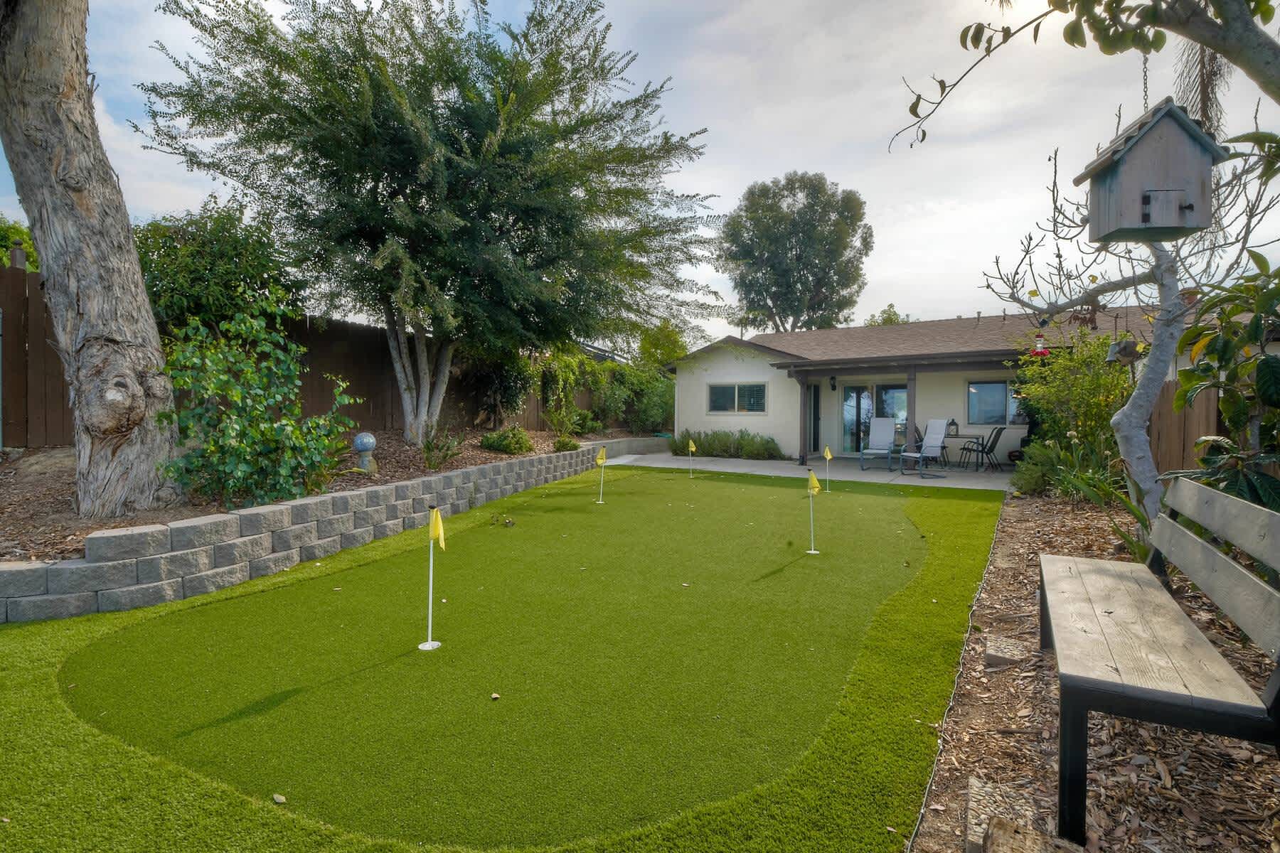 263 San Dimas Ave – photo 1