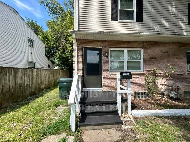 323 S Napoleon Ave – photo 1