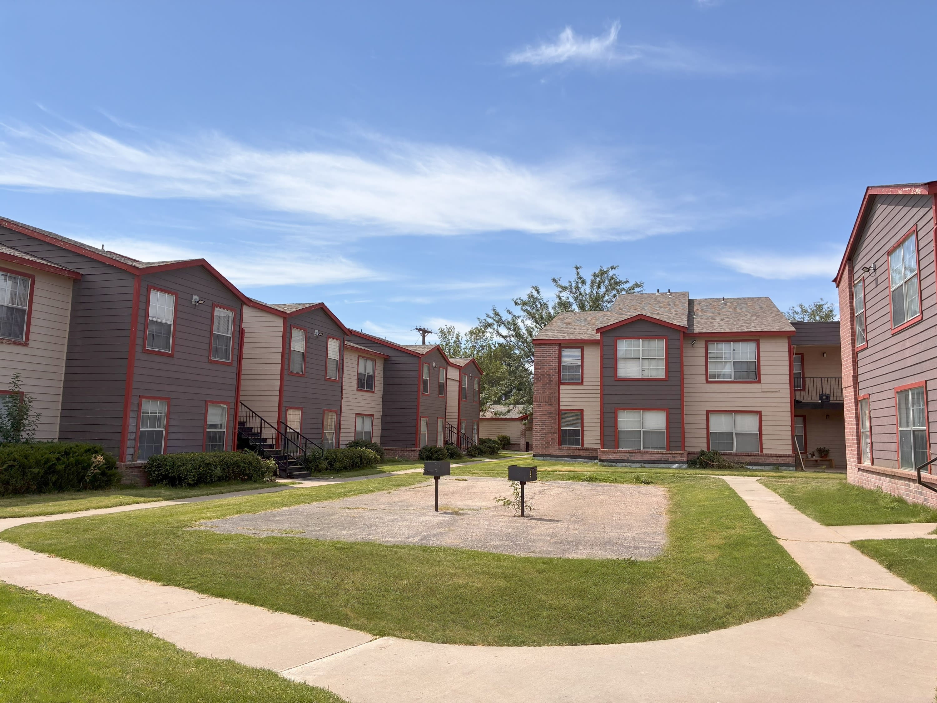 1200 East Broadway Street , Hobbs, NM, 88240 – photo 1 of 11