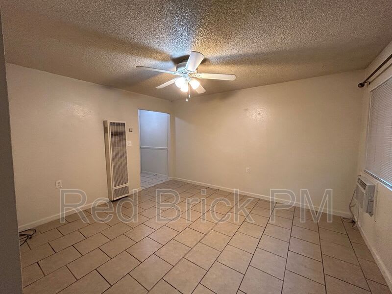 11 W. 25th St. – photo 1 of 4