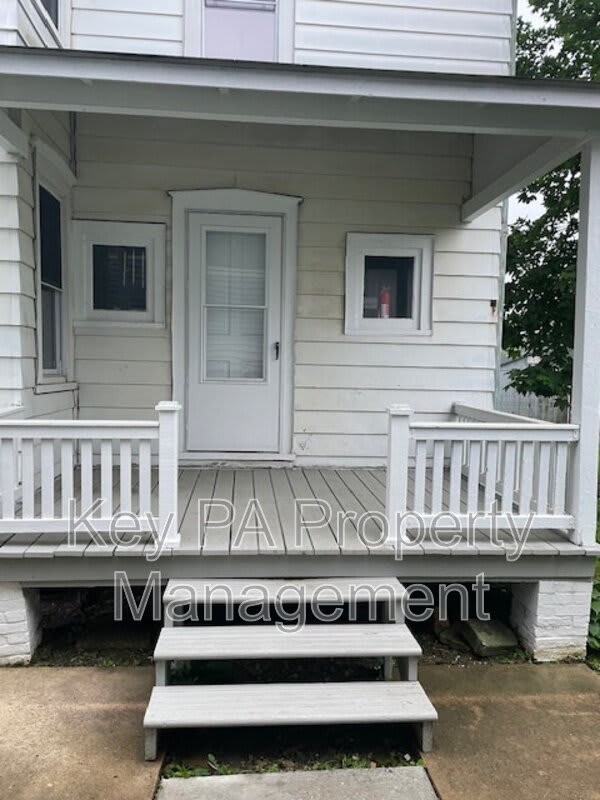 471 Hodgson Street – photo 1 of 12