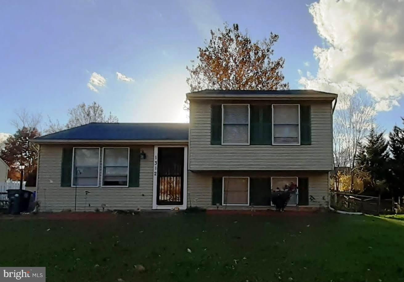 1312 Hillcrest Drive – photo 1 of 178
