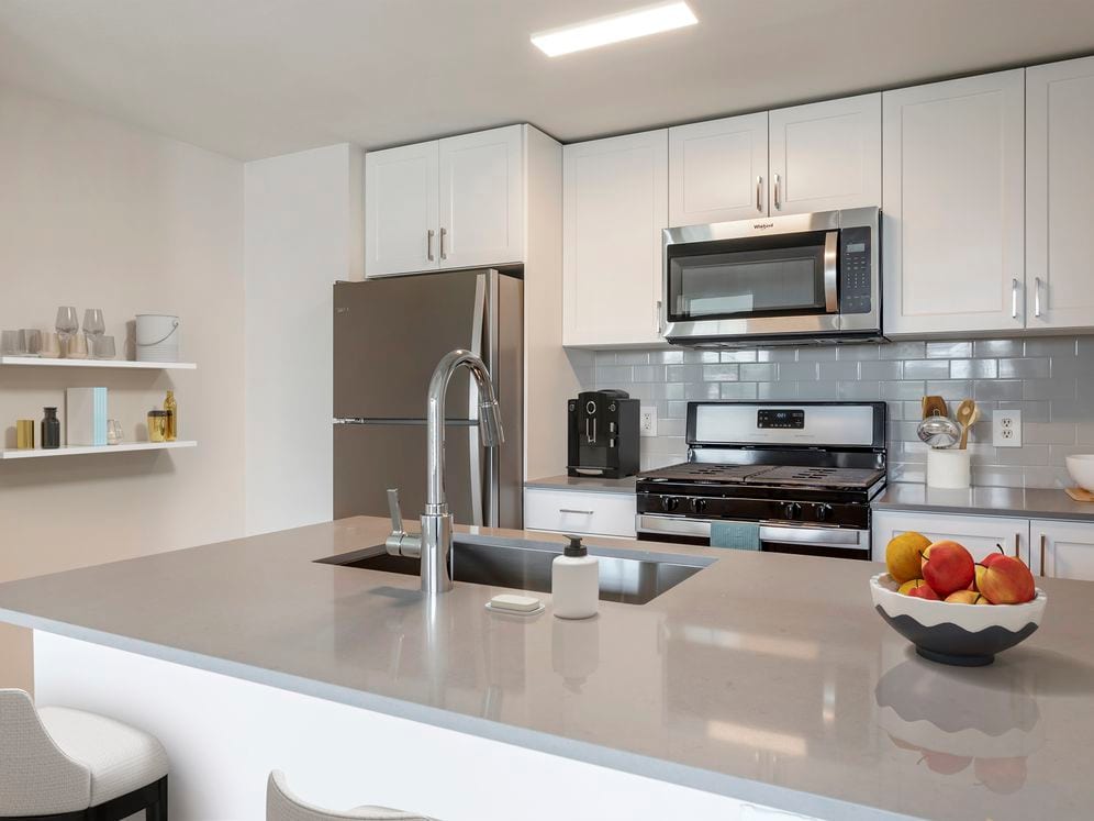 Avalon Westbury – photo 1 of 41