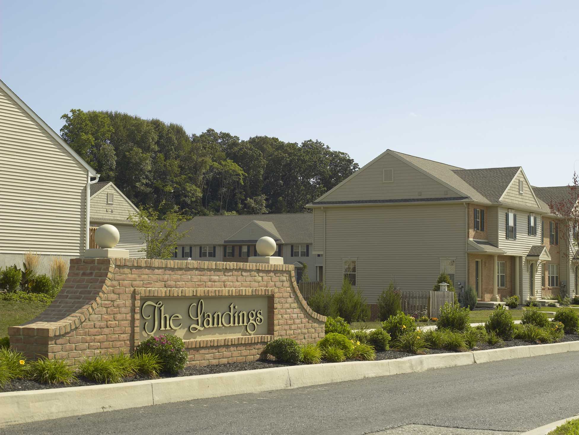 214 Daltrey Court – photo 1 of 15