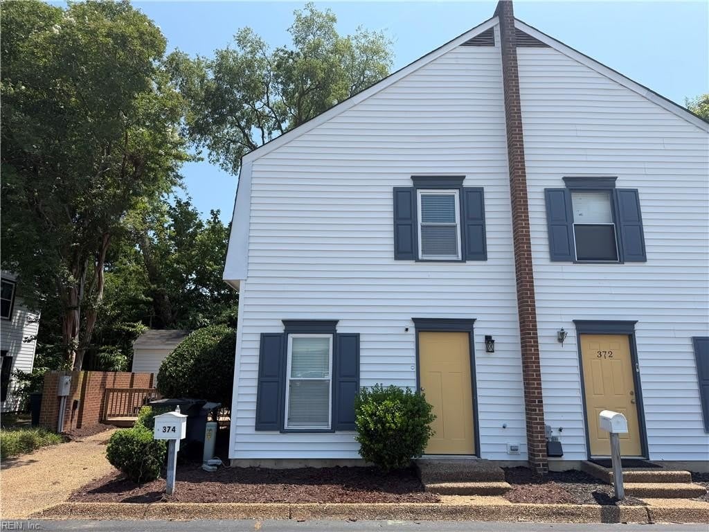 374 Eaton Street – photo 1 of 27