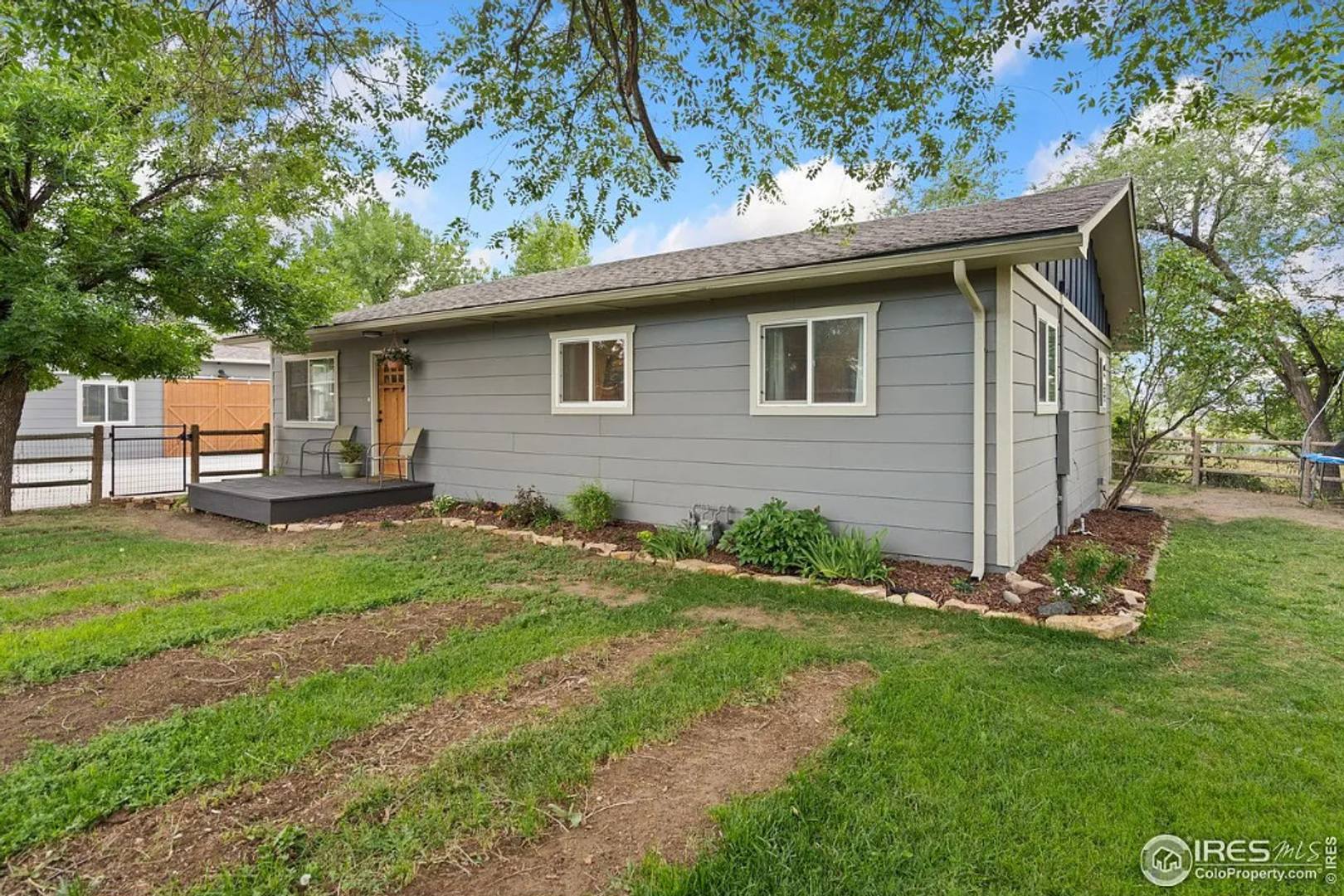 Short-Term Rental – photo 1 of 11
