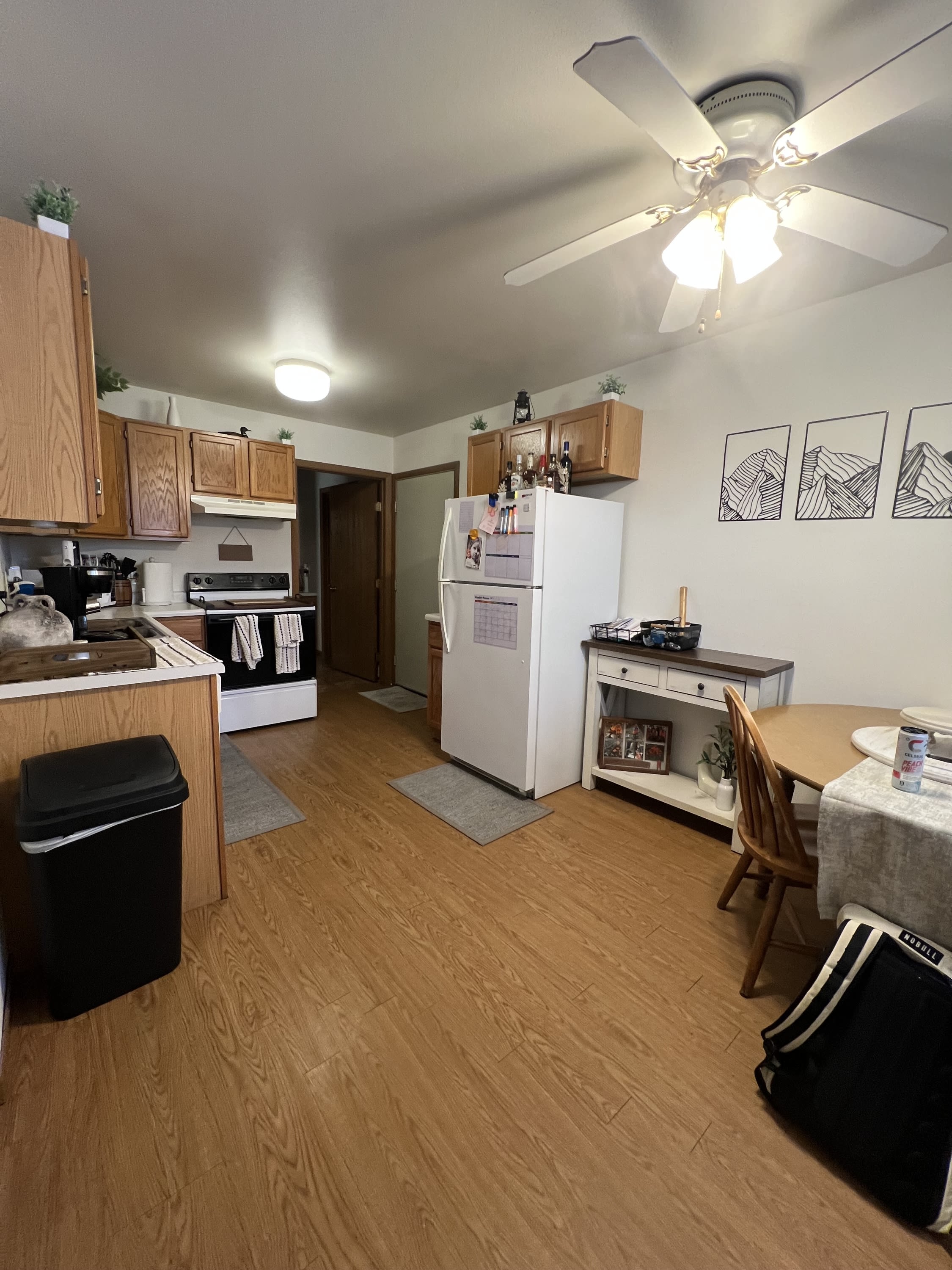 2550 New Pine Drive – photo 1 of 12